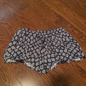 Rayon patterned shorts